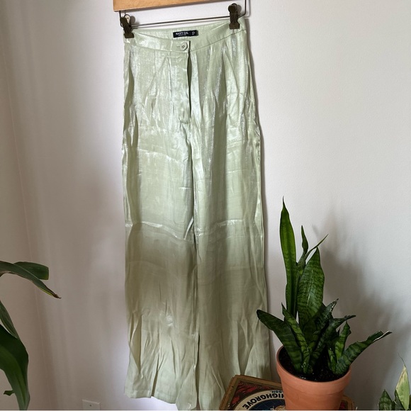 NASTY GAL WIDE LEG GREEN TROUSERS Satin Shimmer Wide Leg Pants - Picture 2 of 8